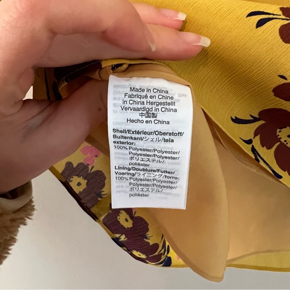 Madewell Pleated Cascade Top in Retro Bouquet Floral Size Small - Picture 15 of 15